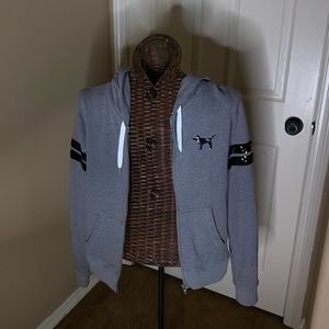 pink zip up hoodie (with a hood)